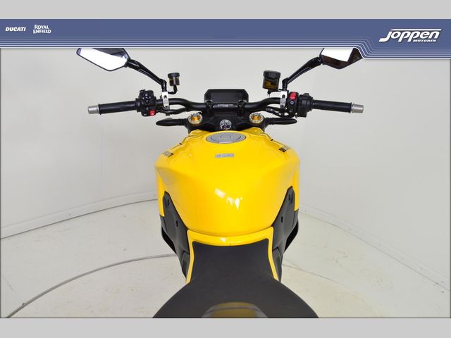 ducati - streetfighter-v2-s