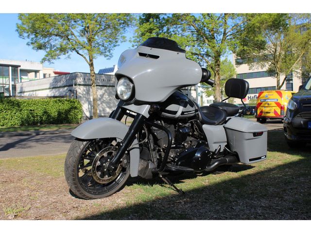 harley-davidson - street-glide-flhx