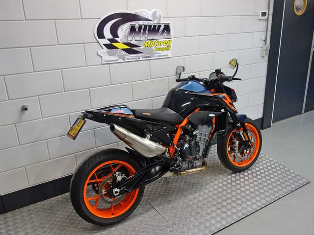 ktm - 890-duke-r
