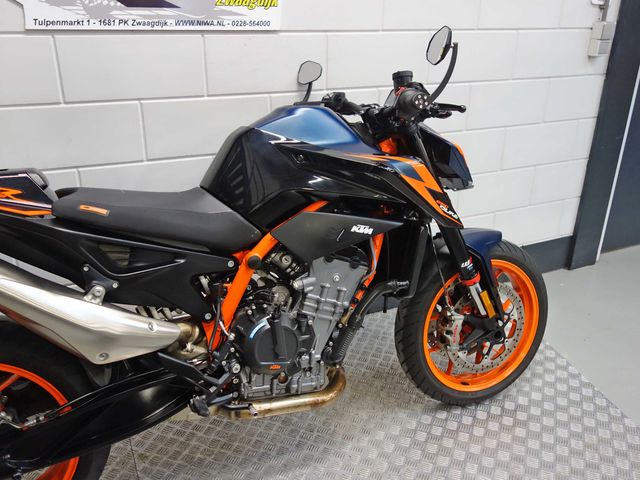 ktm - 890-duke-r
