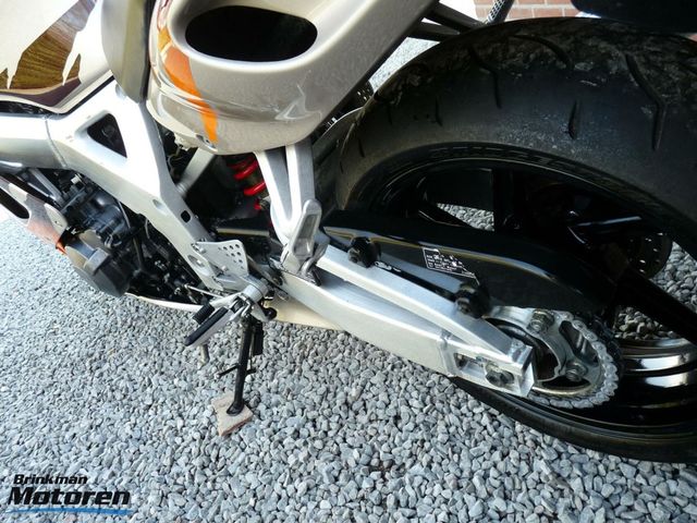 honda - cbr-900-rr-fireblade