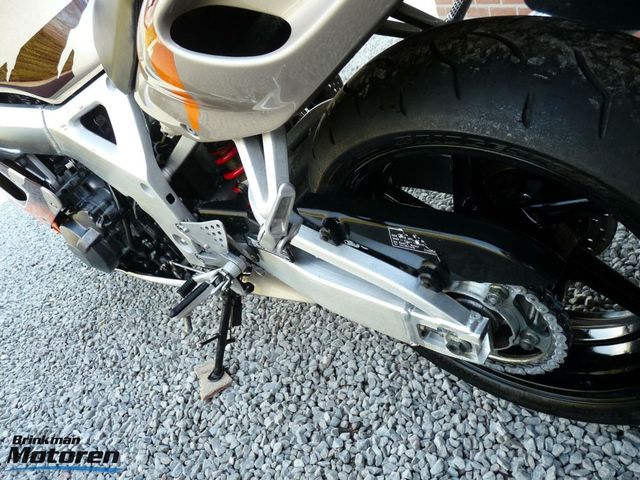 honda - cbr-900-rr-fireblade
