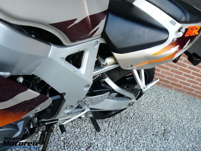 honda - cbr-900-rr-fireblade