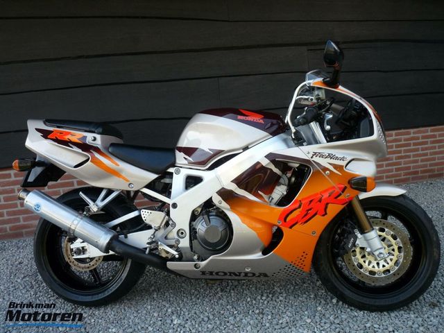 honda - cbr-900-rr-fireblade