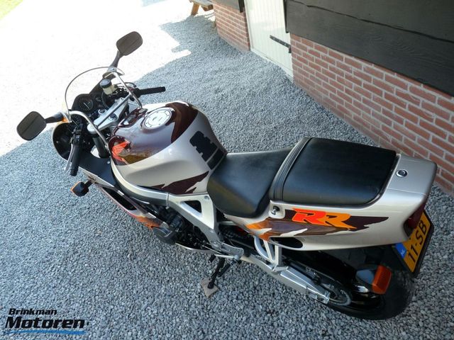 honda - cbr-900-rr-fireblade