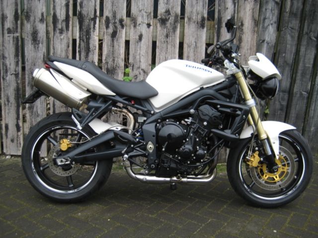 triumph - street-triple-675