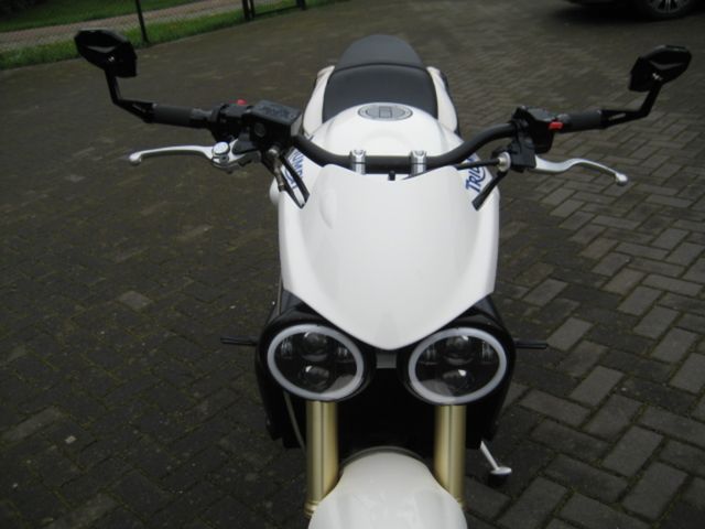 triumph - street-triple-675