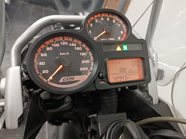 bmw - r-1200-gs-adventure
