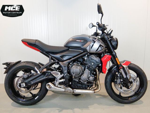 triumph - trident-660