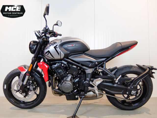 triumph - trident-660