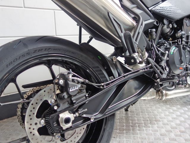 ktm - 790-duke