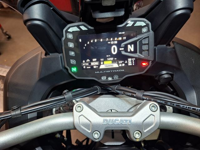 ducati - multistrada-1260-s