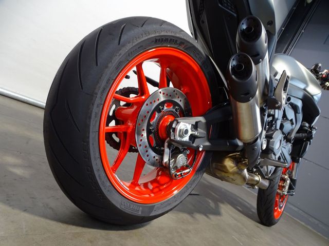 ducati - monster--