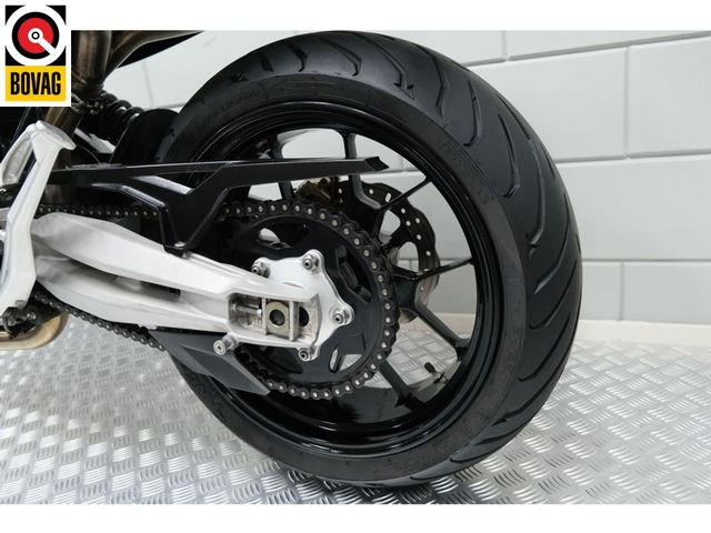 aprilia - dorsoduro-750