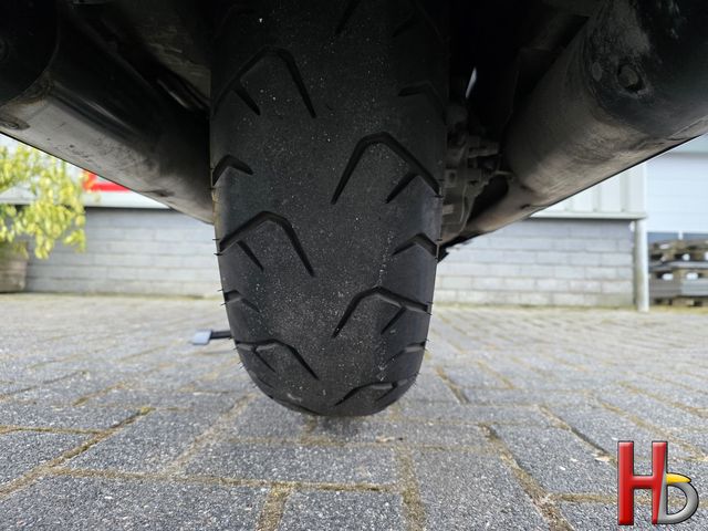 honda - gl-1800-goldwing-c-abs