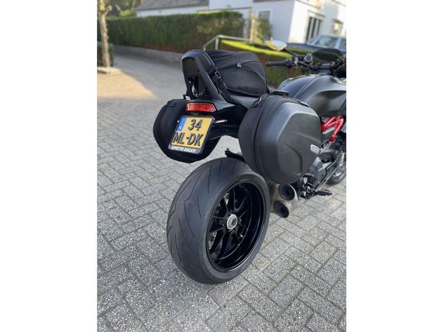 ducati - diavel-1260-s