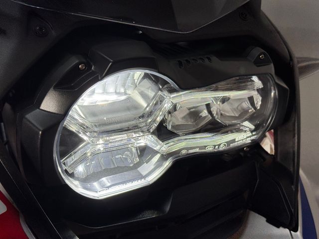 bmw - r-1250-gs-adventure