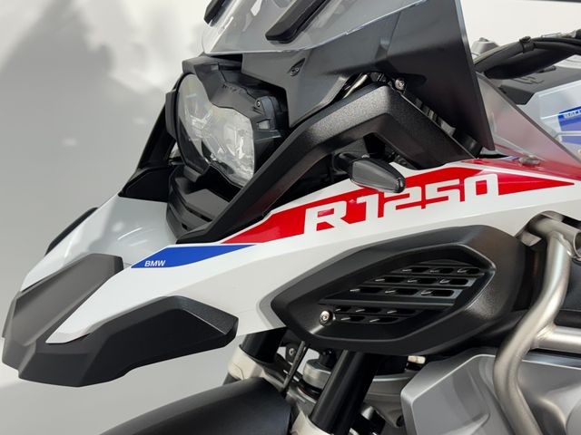 bmw - r-1250-gs-adventure