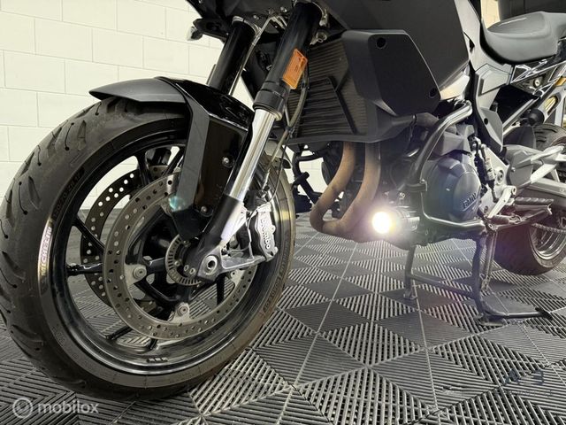 bmw - f-900-xr
