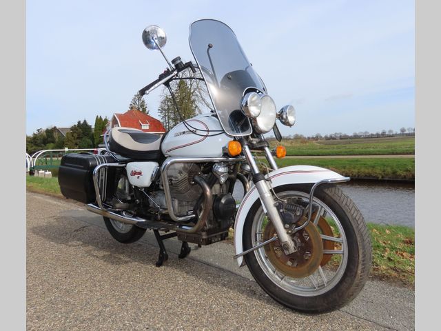 moto-guzzi - california-2