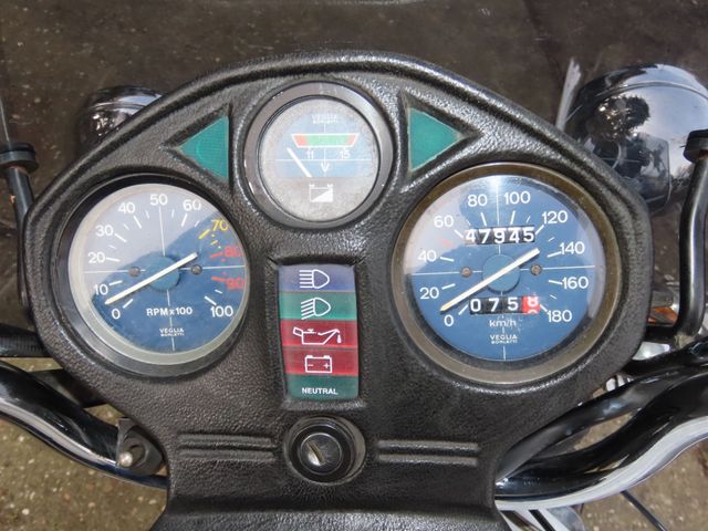 moto-guzzi - california-2
