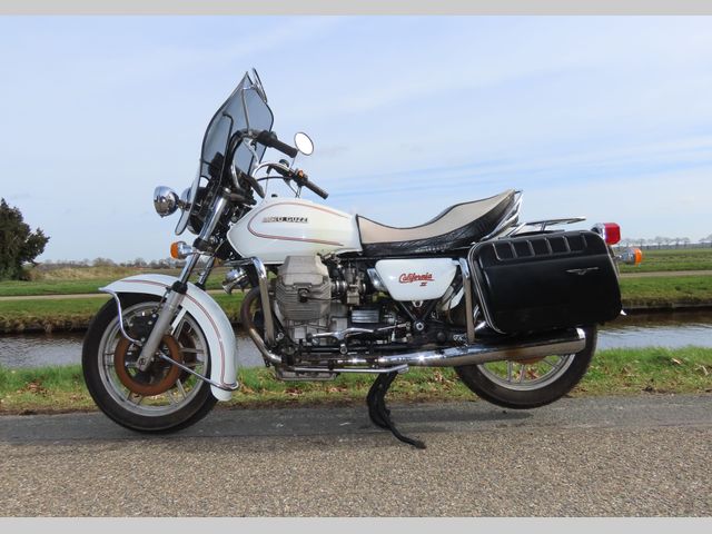 moto-guzzi - california-2
