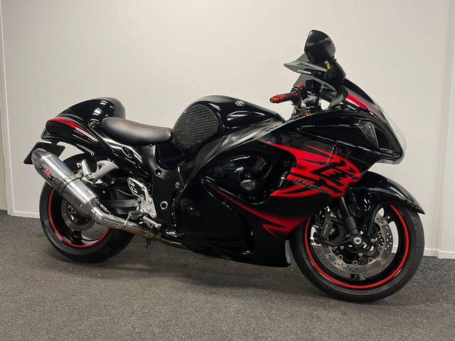 suzuki - gsx-r-1300-hayabusa