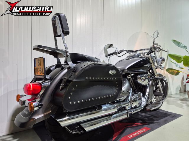 suzuki - vl-800-volusia