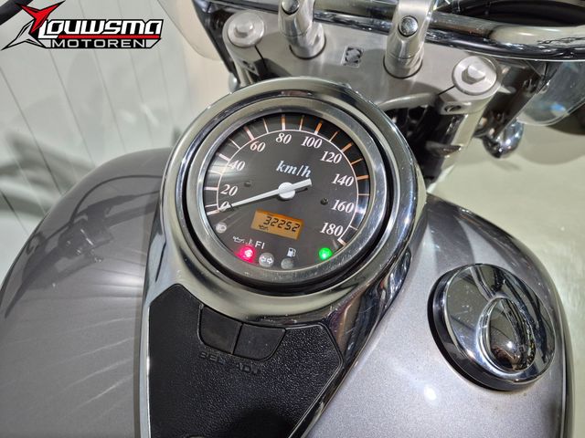 suzuki - vl-800-volusia