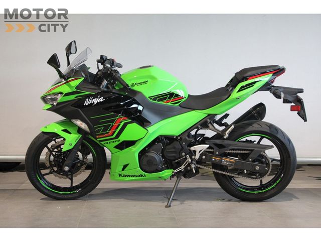 kawasaki - ninja-400