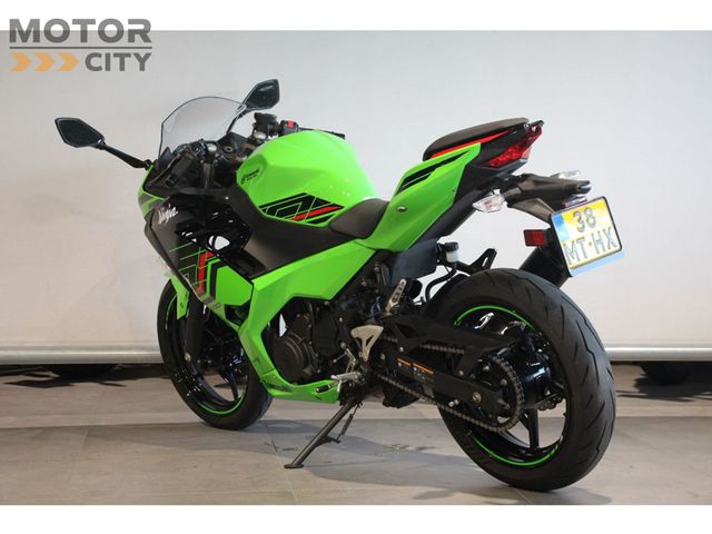 kawasaki - ninja-400
