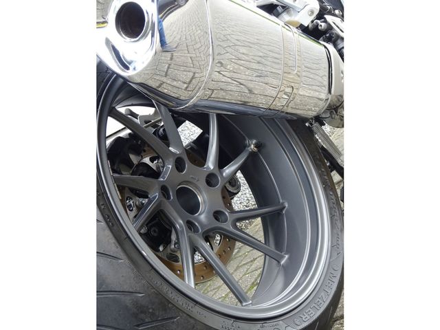 bmw - r-1200-r