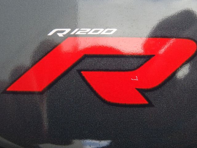 bmw - r-1200-r