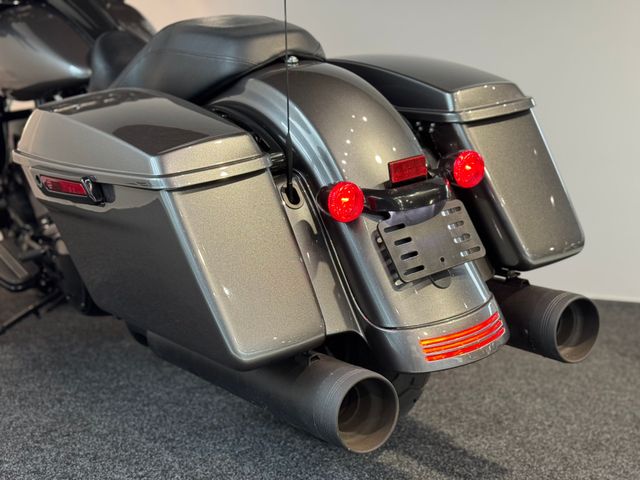 harley-davidson - street-glide-special-flhxs
