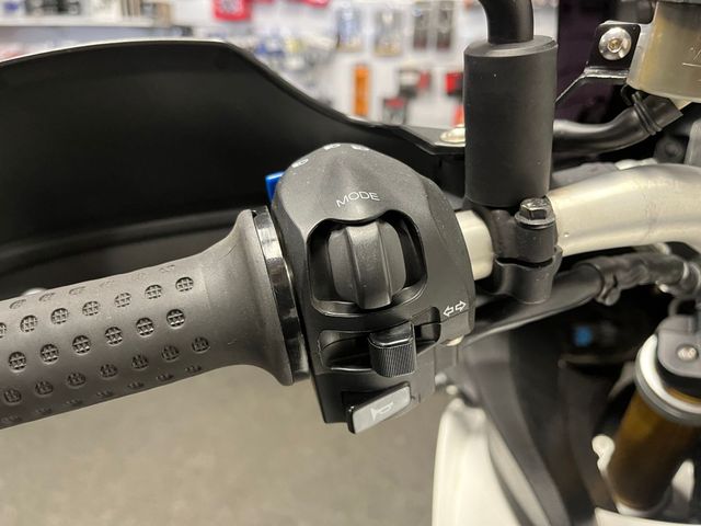 aprilia - caponord-1200