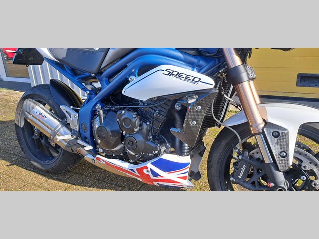 triumph - speed-triple-1050-abs