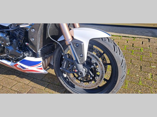 triumph - speed-triple-1050-abs