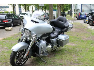 HARLEY-DAVIDSON ELECTRA GLIDE ULTRA LIMITED FLHTK – foto 3