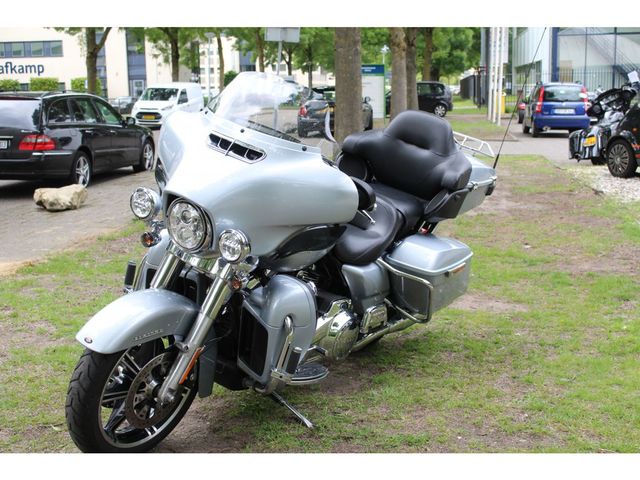 harley-davidson - electra-glide-ultra-limited-flhtk