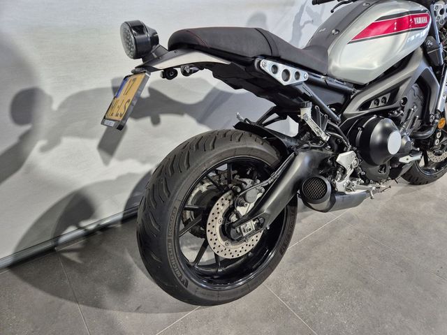 yamaha - xsr-900-abs