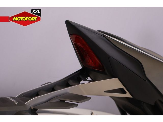 honda - cb-1000-hornet