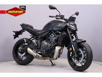 YAMAHA MT 07 – foto 2