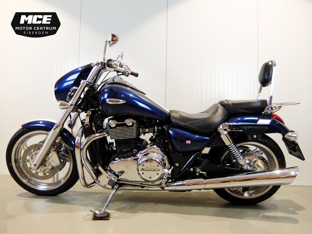 triumph - thunderbird