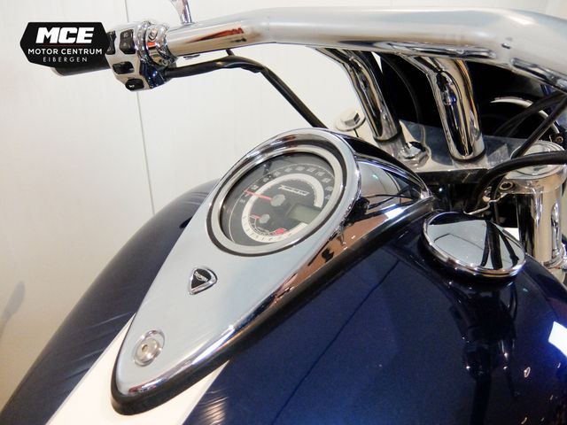 triumph - thunderbird