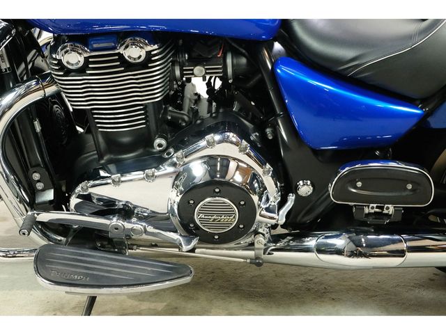 triumph - thunderbird