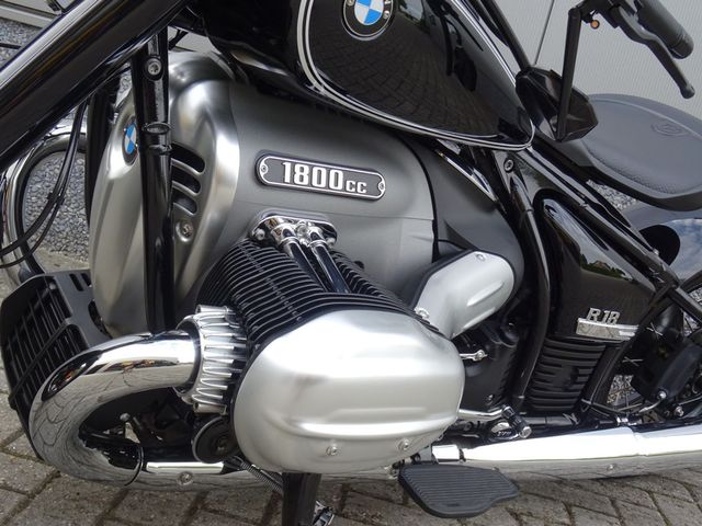 bmw - r-18