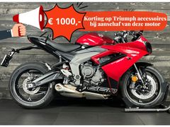 TRIUMPH DAYTONA 660