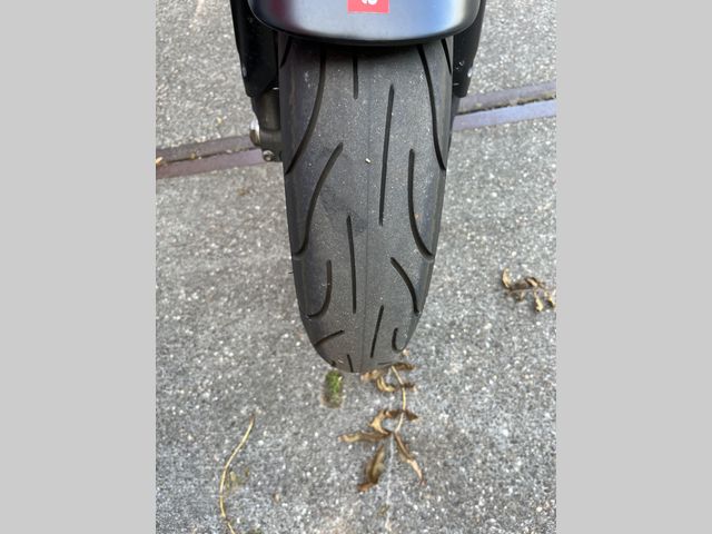 aprilia - tuono-1000-r