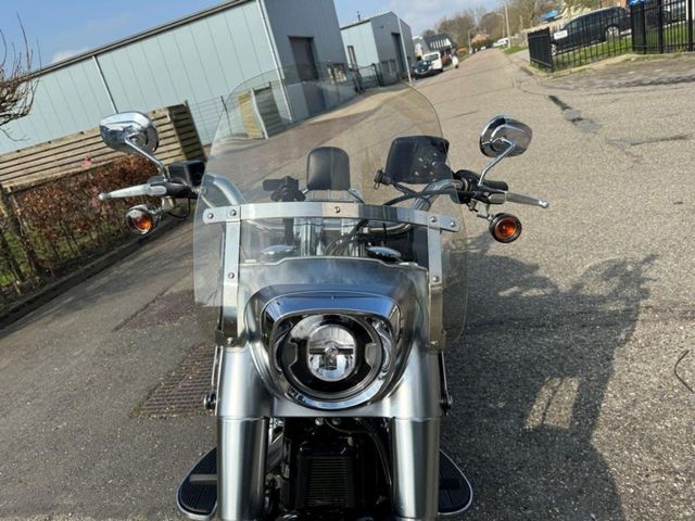 harley-davidson - softail-fatboy-114