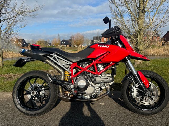 ducati - 796-hypermotard